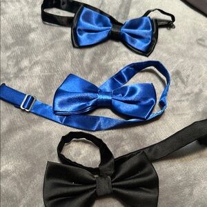 Blue and Black Bow Ties Set